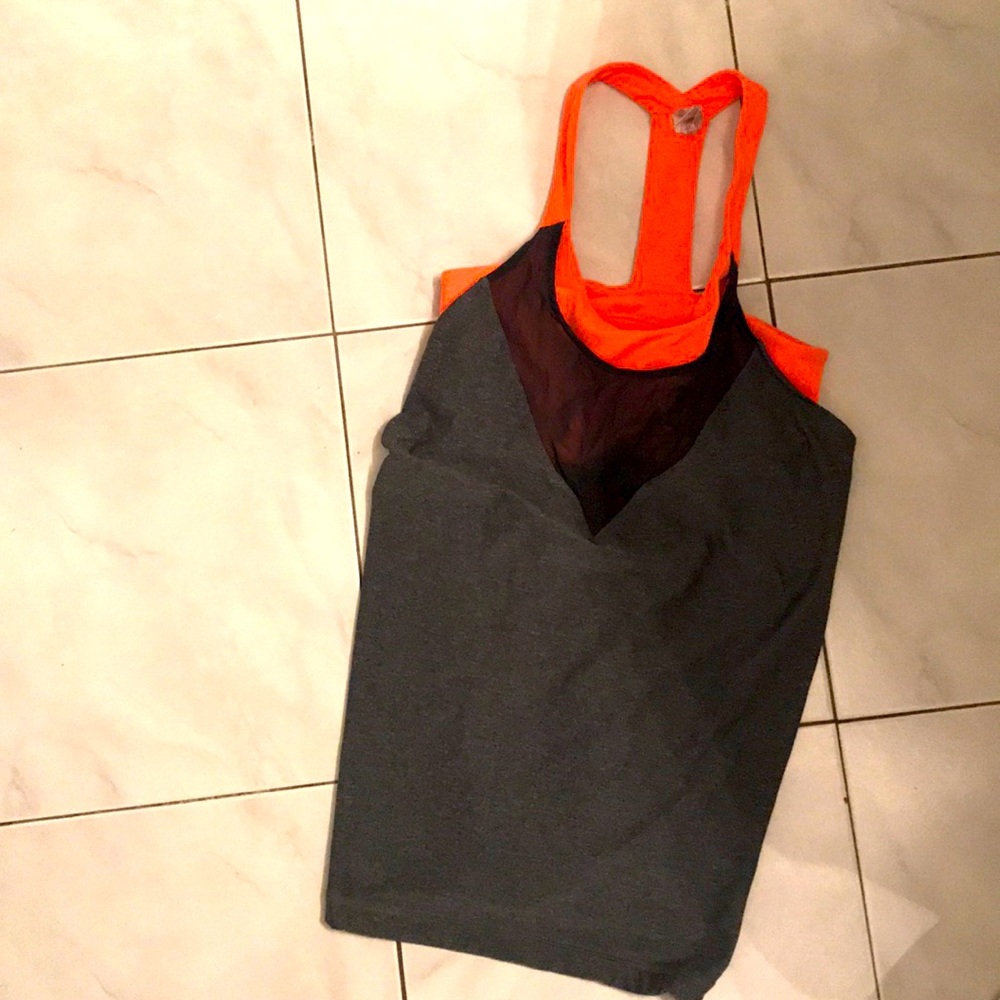 Under Armour Sports Tank w Bra